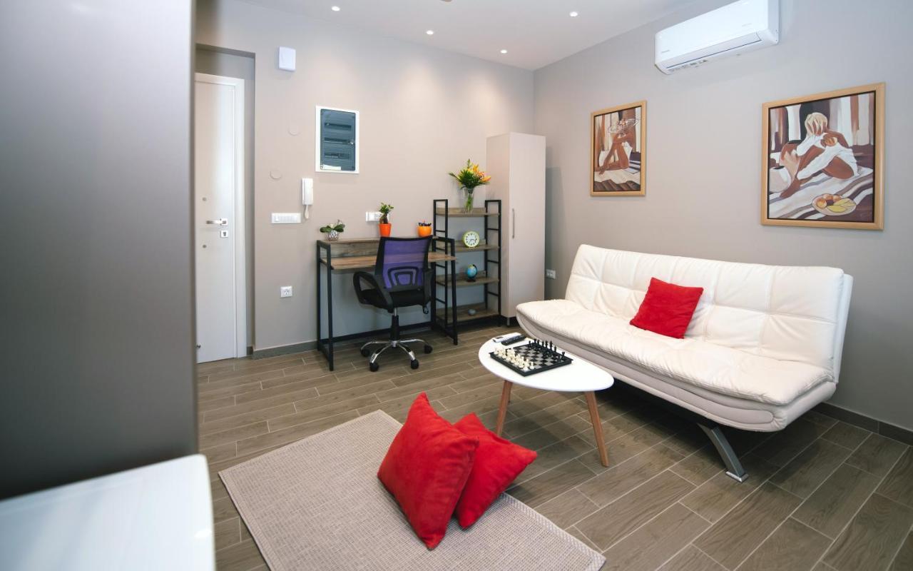 Calma Apartment Rhodes City Bagian luar foto